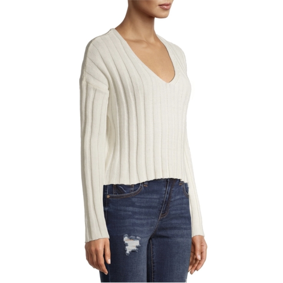 Wet Seal Egret Ribbed Cropped Cotton/Acrylic Blend V-neck Sweater 🔥Host Pick🔥 - Picture 5 of 13